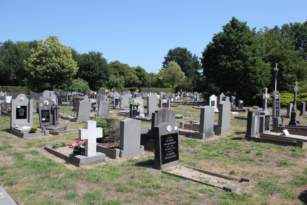 Belgian Graves Veterans Kalken