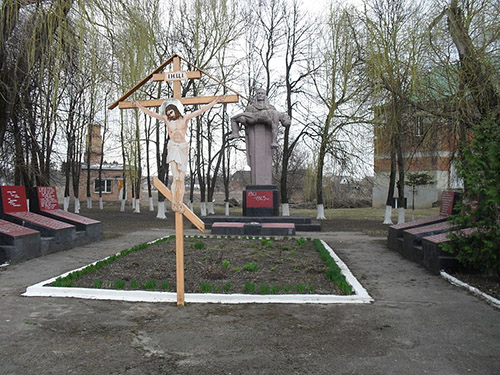 War Memorial Pryborivka