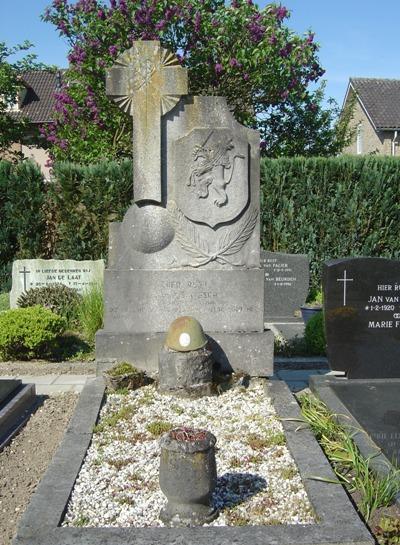 Dutch War Grave Haarsteeg
