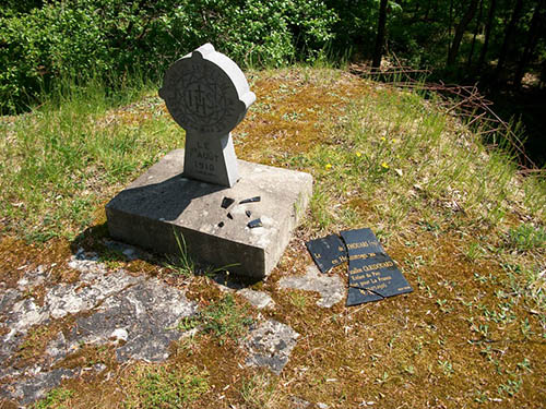 Monument Sous-lieutenant H.Mialet