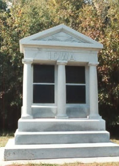 10th Iowa Infantry (Union) Monument