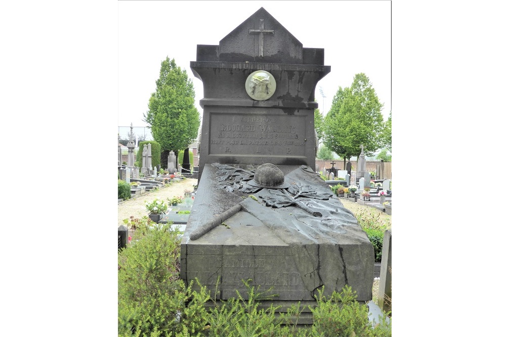 Belgian War Grave Kortrijk