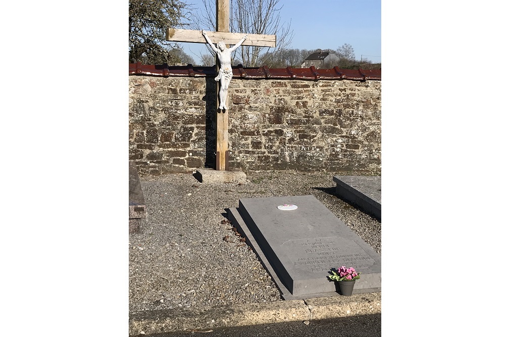 Belgian War Grave Bourseigne-Neuve