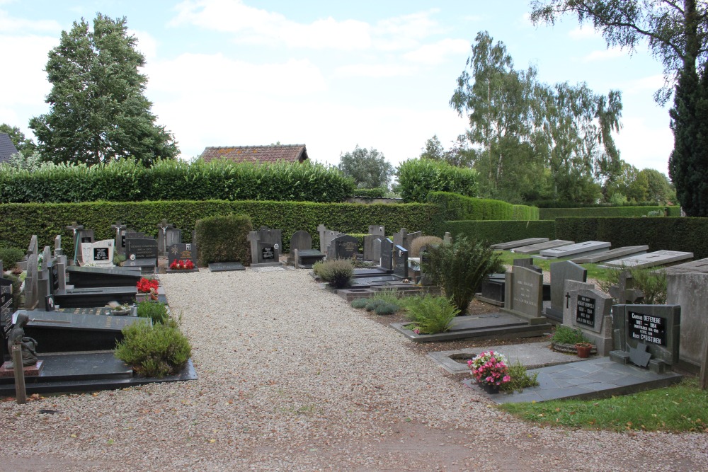 Belgian Graves Veterans Sint-Martens-Latem