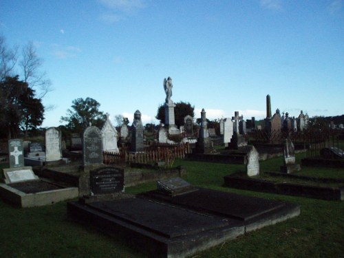 Commonwealth War Graves Upper Tutaenui Cemetery