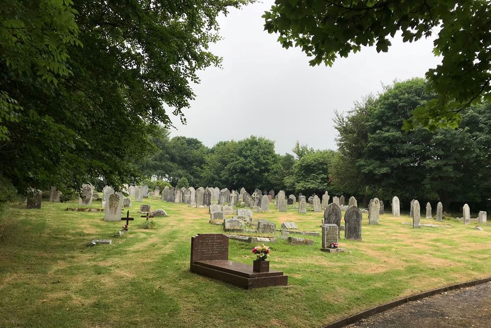Commonwealth War Grave Tokenbury Cemetery