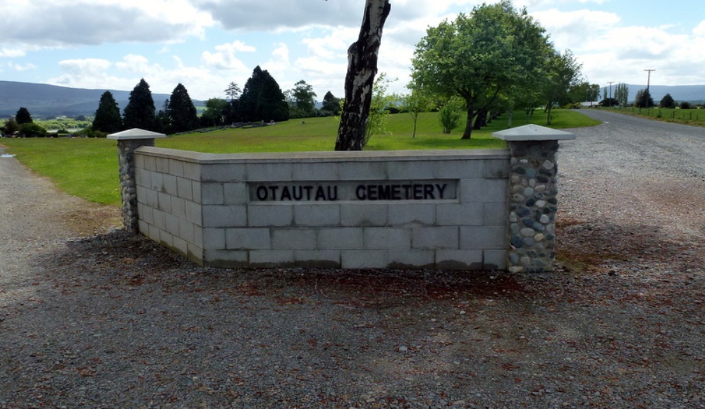 Oorlogsgraven van het Gemenebest Otautau New Cemetery