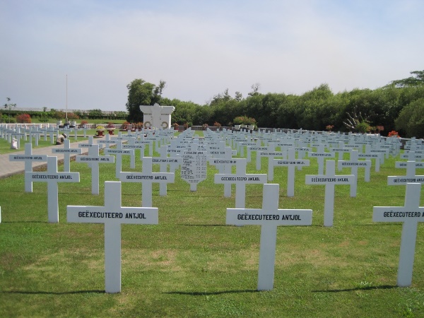 Dutch War Cemetery Ancol
