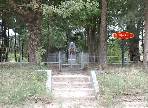 Sovjet Oorlogsbegraafplaats Daugmale