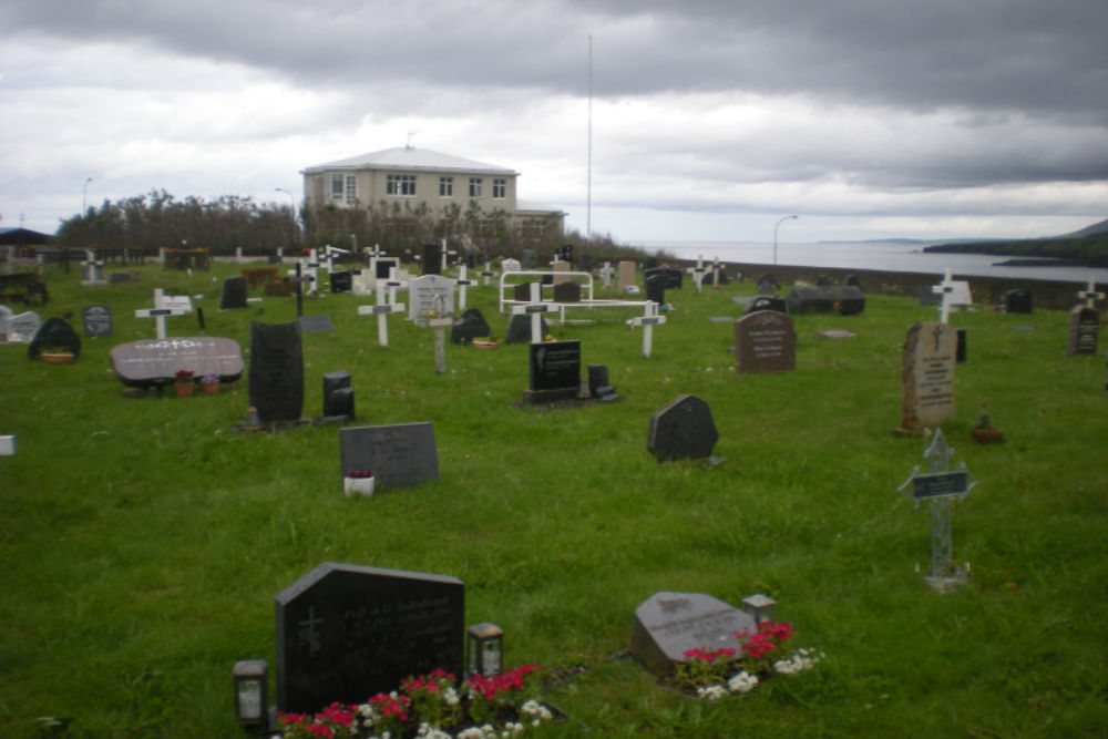Commonwealth War Graves Blonduos