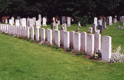 Commonwealth War Graves Seafield Cemetery