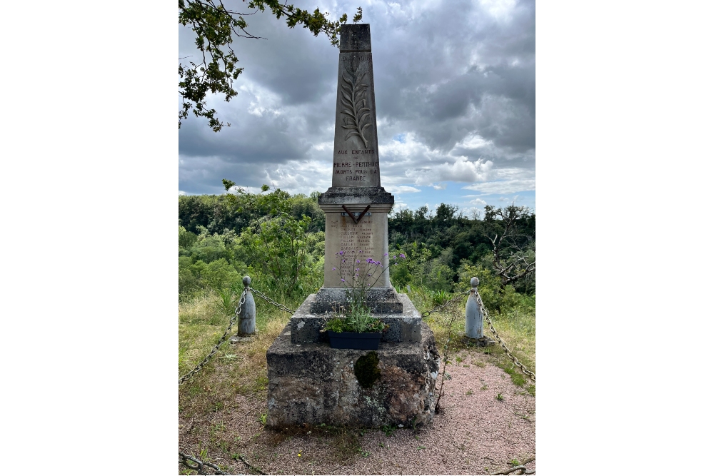 Oorlogsmonument Pierre-Perthuis #1