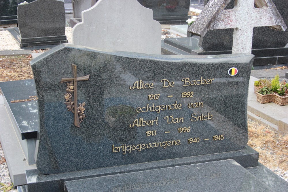 Belgian Graves Veterans Voorde
