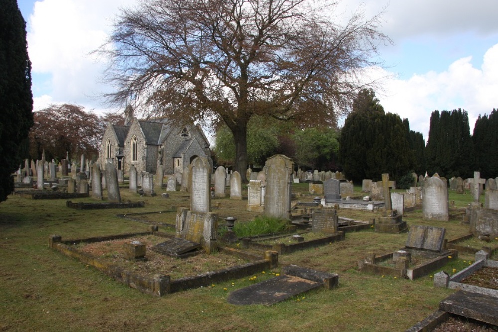 Commonwealth War Graves Thetford Cemetery