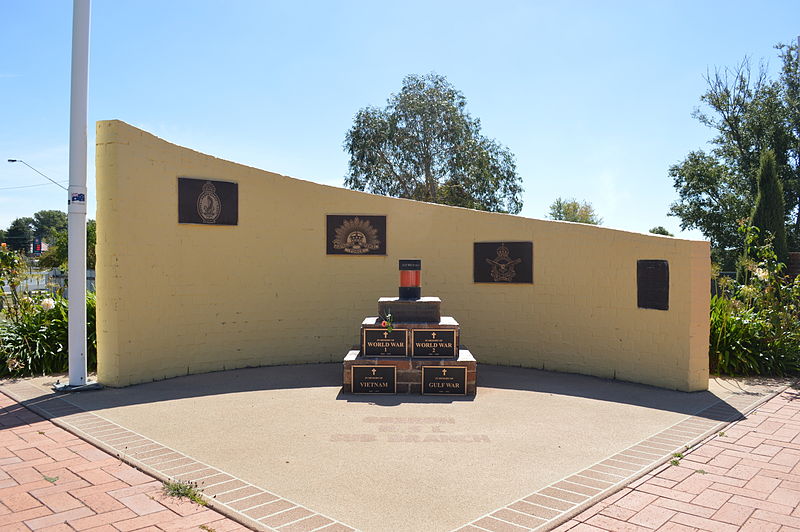 War Memorial Oberon