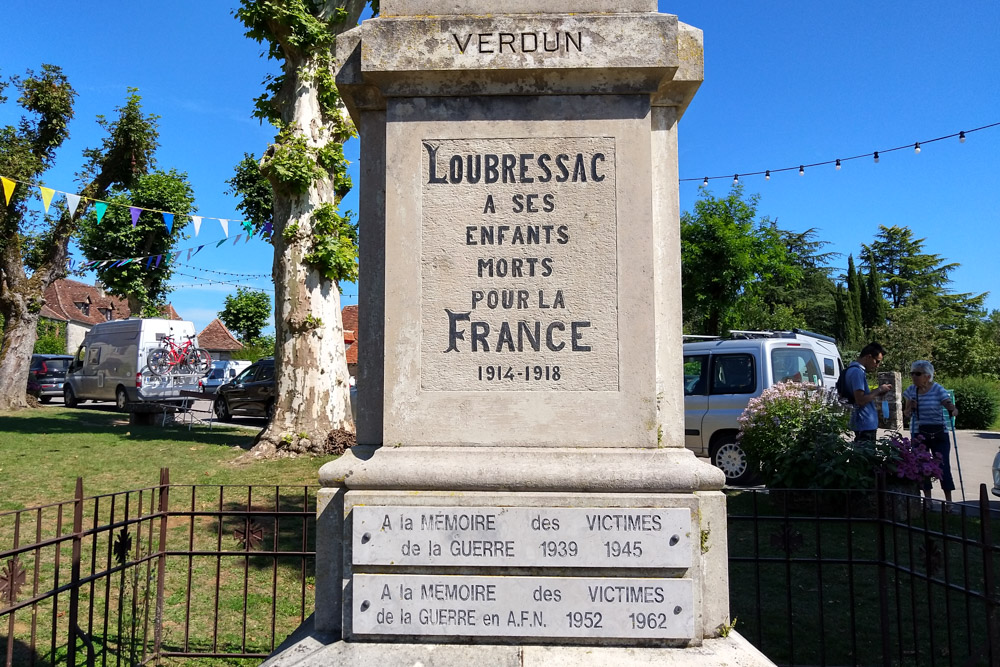 Oorlogsmonument Loubressac #2