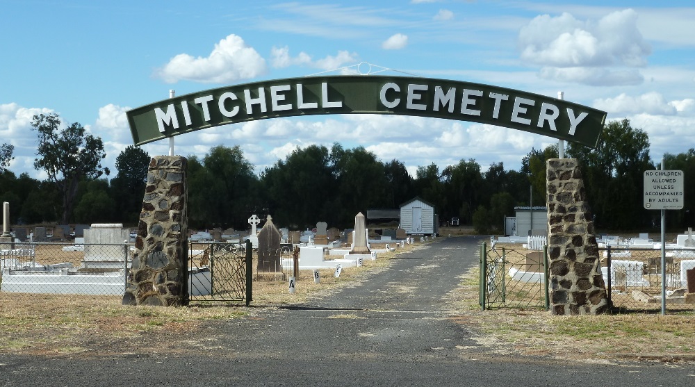 Commonwealth War Graves Mitchell Cemetery