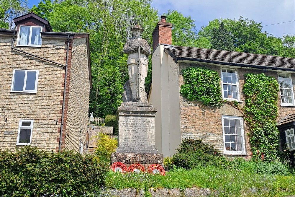 War Memorial New Radnor #3