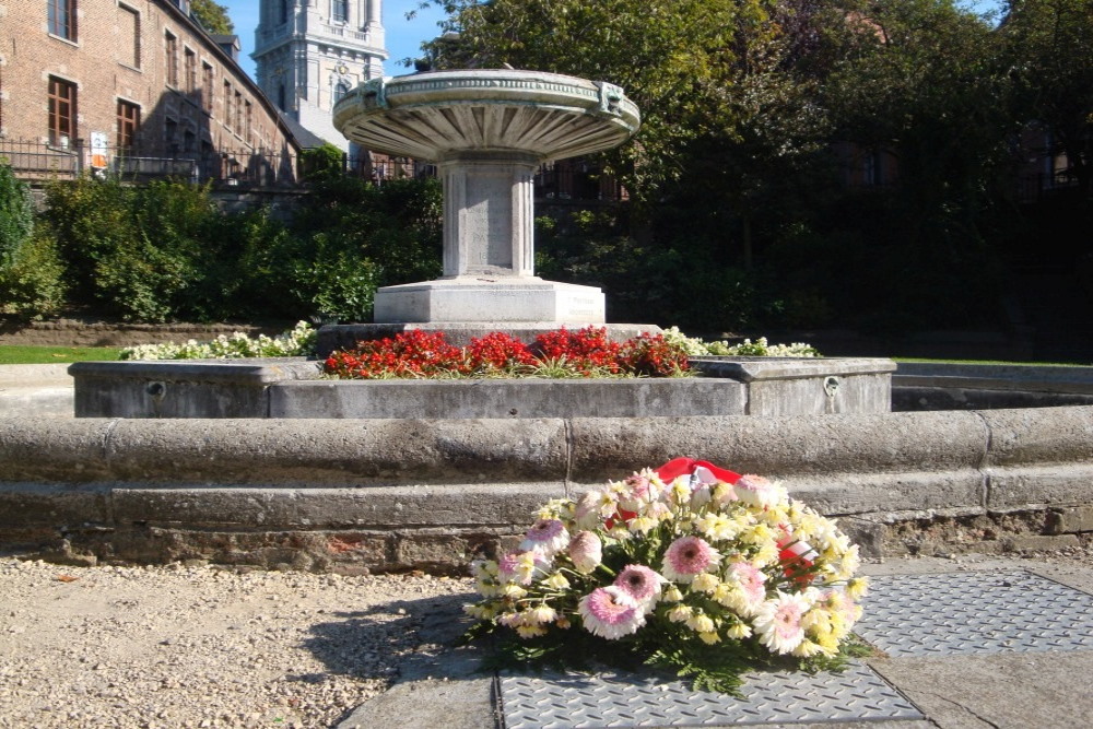 Memorial Belgian Revolution Mons #2