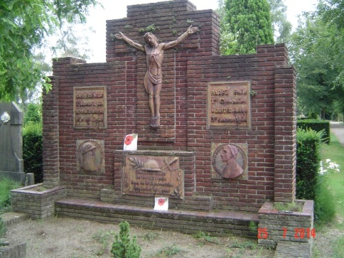 Grave Memorial Belgian Soldiers Venlo