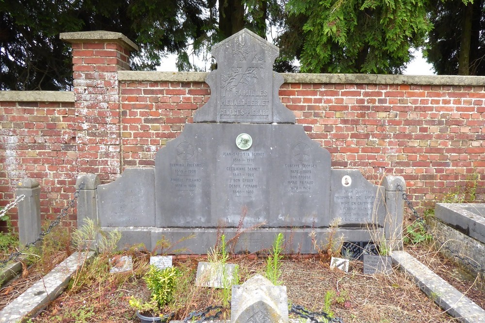 Belgian War Graves Villers-le-Gambon #3