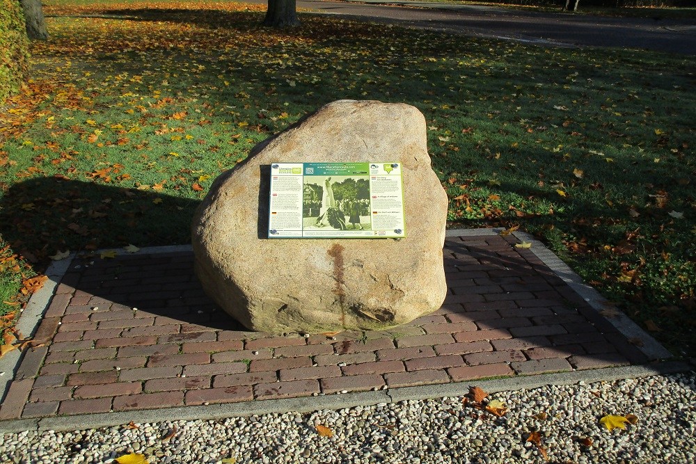 Liberation Route Marker 064: Een dorp van weduwen #3