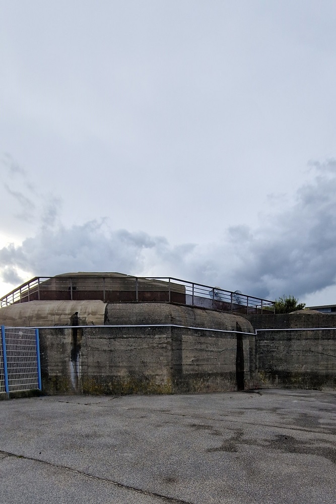 Bunker Cherbourg Haven #1