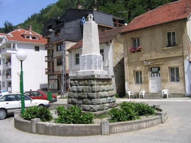 Monument Tweede Wereldoorlog Crna Trava