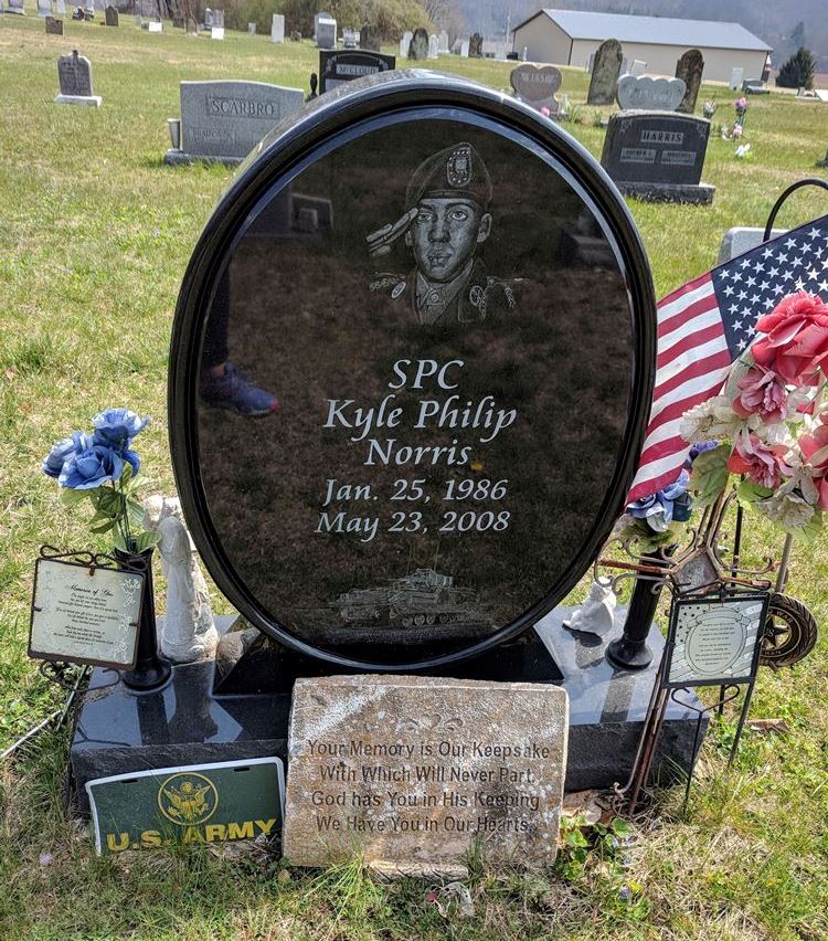American War Grave Rainbow Cemetery