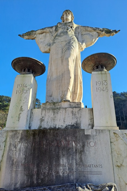 War Memorial Vienne #3