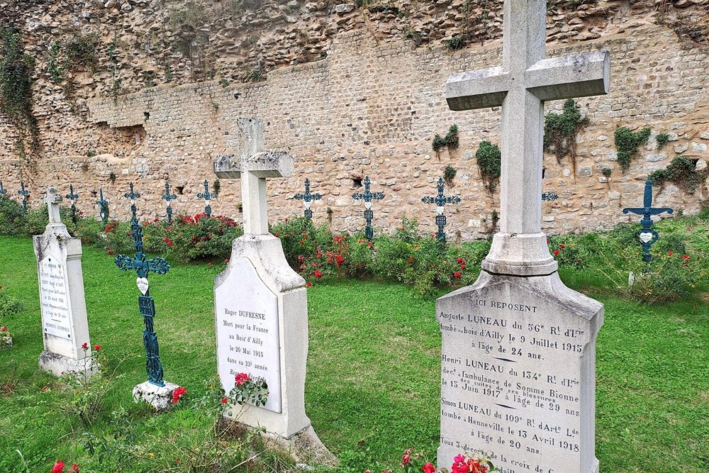 War Graves Autun #4