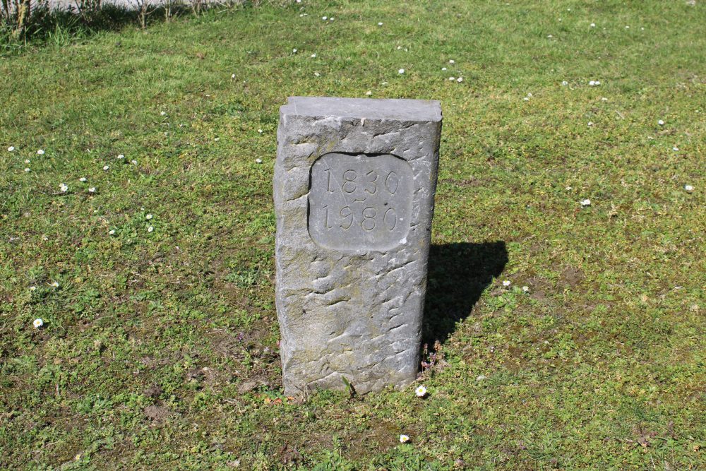 Memorial Stone Belgian Revolt Ztrud-Lumay