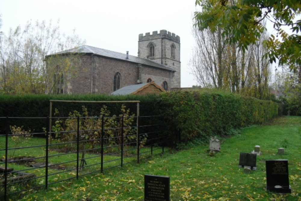 Commonwealth War Grave St. Leonard Churchyard