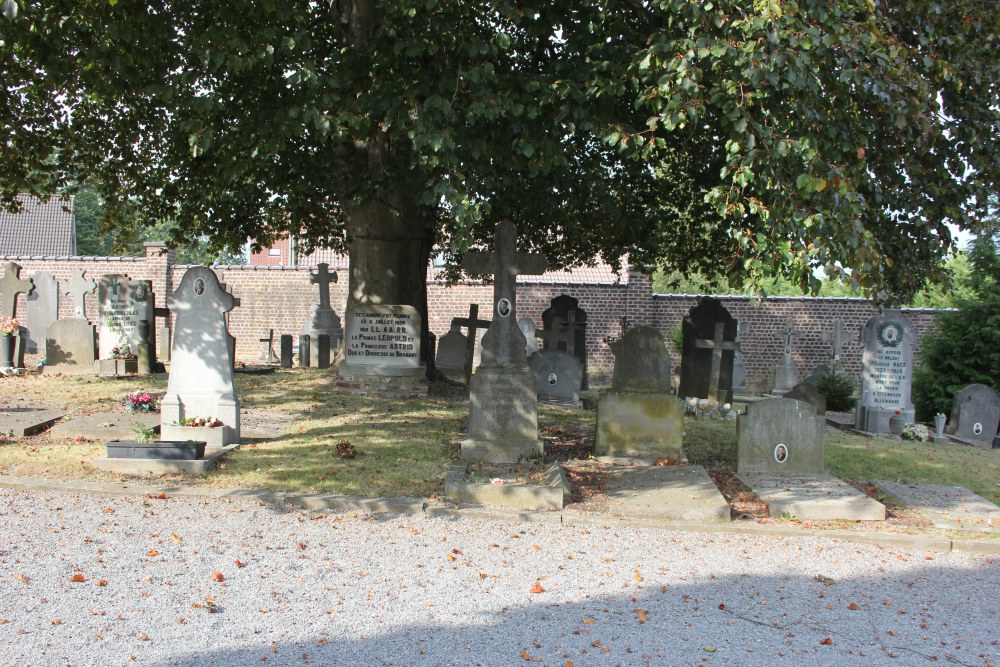 Belgian War Graves Wavre