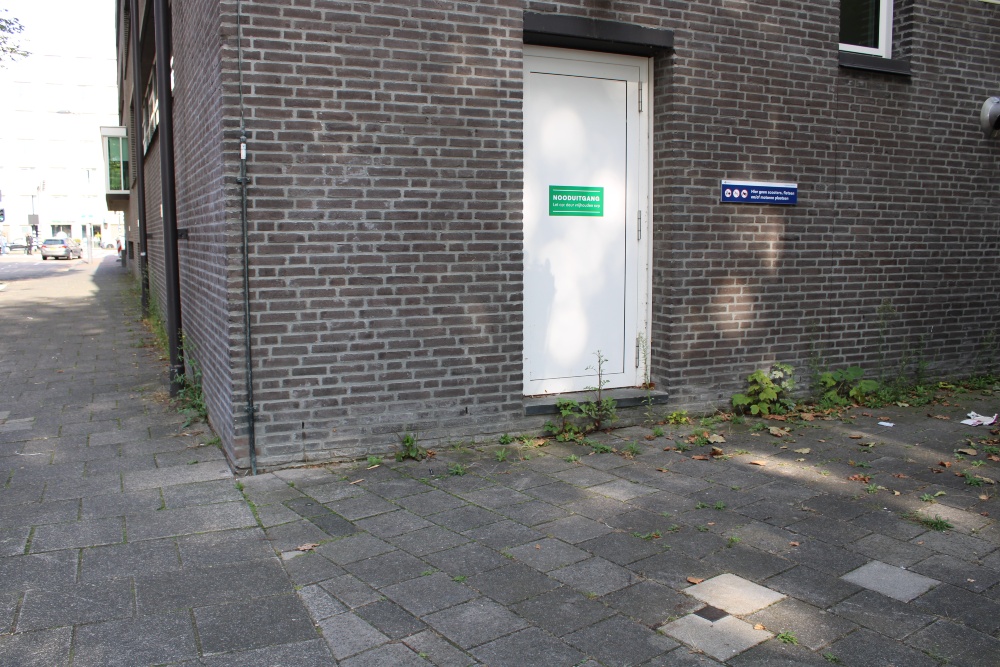 Stumbling Stone Anne Frankstraat 5 #2