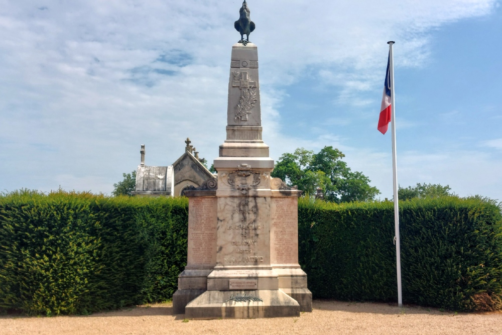 War Memorial La Chapelle-de-Guinchay #1