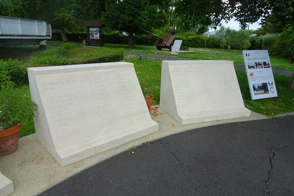 Memorial 2nd Battalion Ox and Bucks Regiment #2