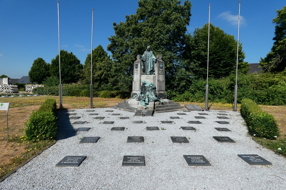 War Memorial Waarschoot