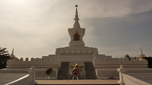 Liberation War Memorial Vientiane #2