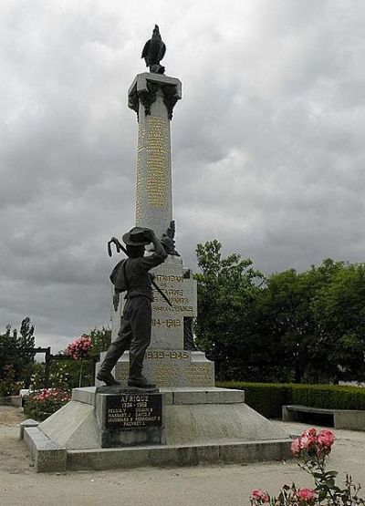 War Memorial Montauban-de-Bretagne