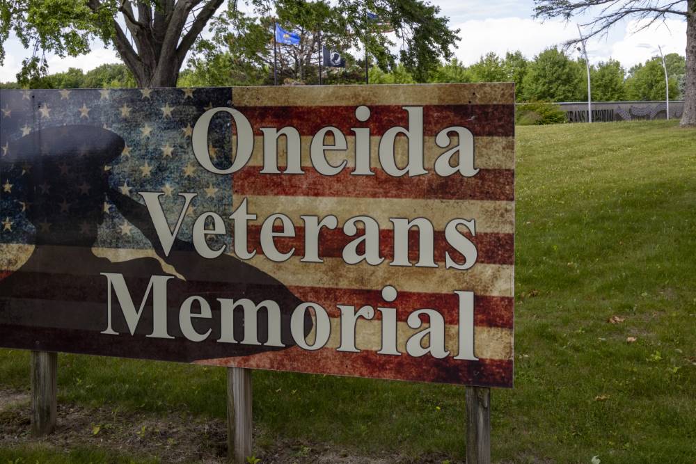 Oneida Veteran's Memorial Wall & Purple Heart Monument