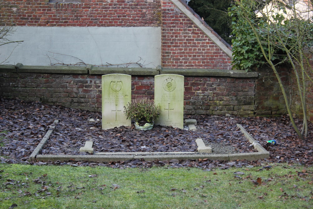 Oorlogsgraven van het Gemenebest Sint-Lievens-Esse