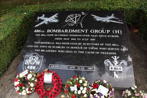Monument voor de 486e Bombardment Group (H)