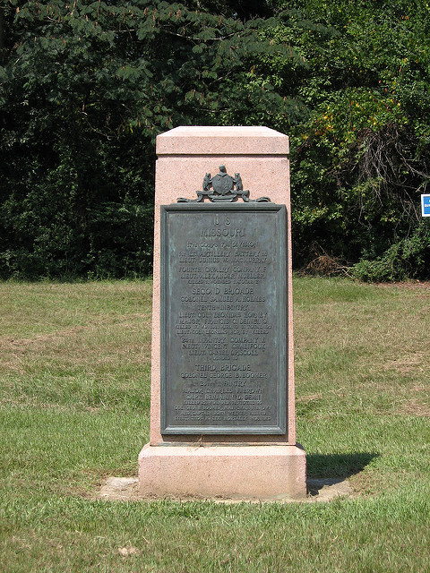 Monument US Missouri 17th Corps 7th Division