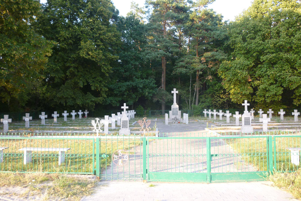 Poolse Oorlogsbegraafplaats Guźnia