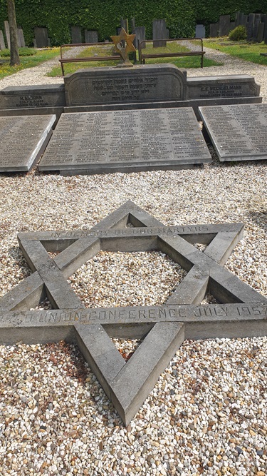 Monument Jewish Cemetery Gan Hasjalom Hoofddorp #2