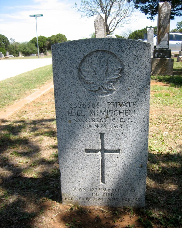 Commonwealth War Grave Granbury Cemetery