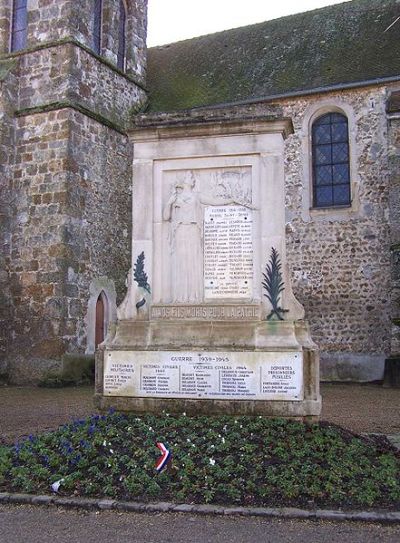 War Memorial Le Mesnil-Saint-Denis
