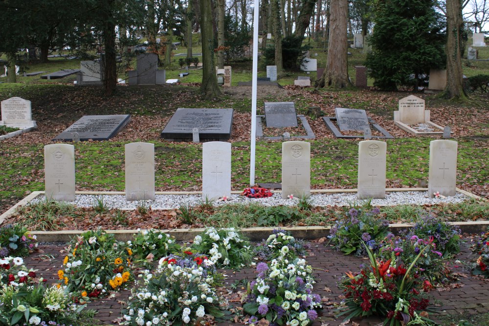 Oorlogsgraven van het Gemenebest Driehuis Westerveld