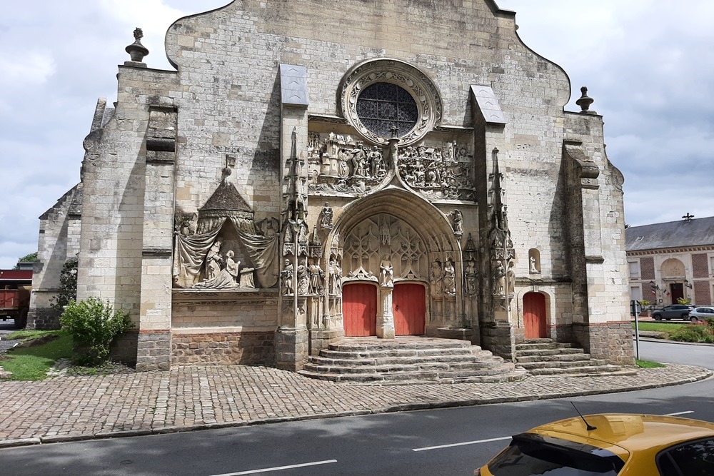 Oorlogsschade Kerk Mailly-Maillet